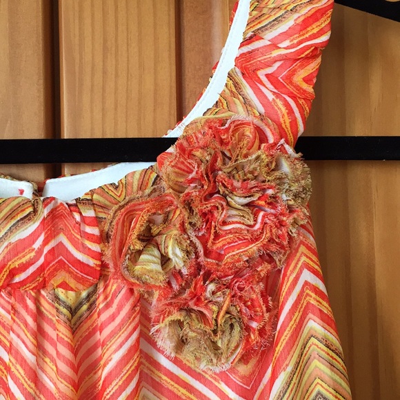 Colorful Top - Picture 5 of 5